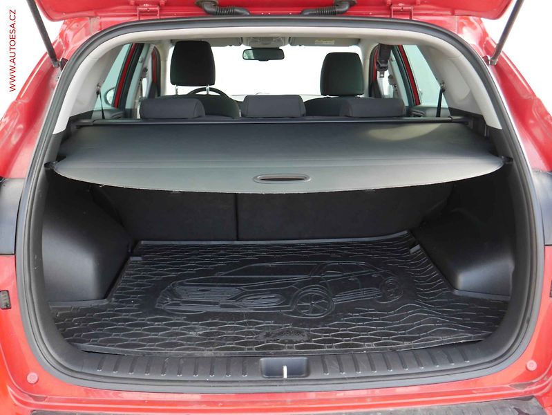 Hyundai Tucson (2020) 1.6 T-GDi, ČR, Adventure - fotka 7 z 16