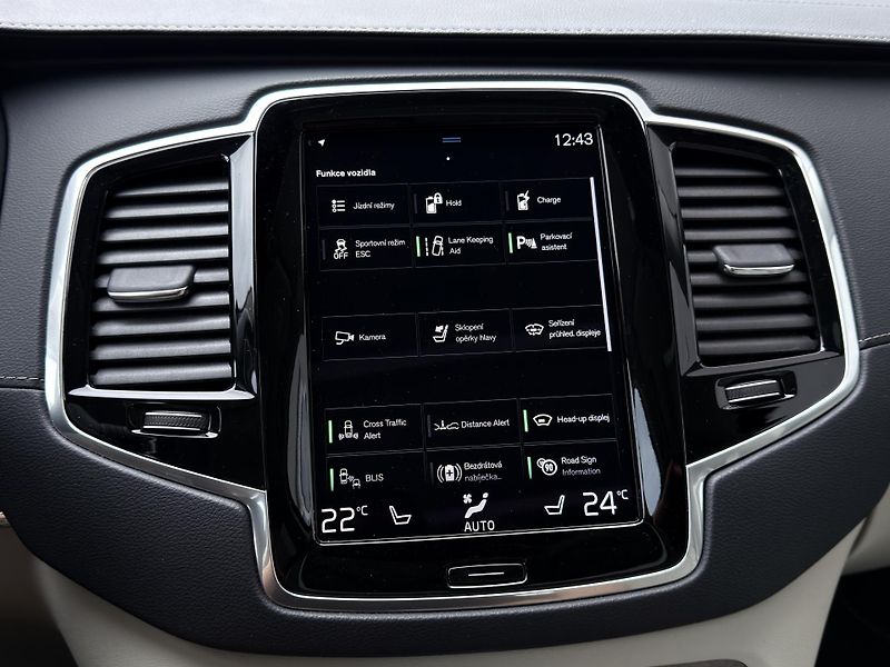 Volvo XC90 T8 AWD RECH. INSCRIPTION   - fotka 36 z 56