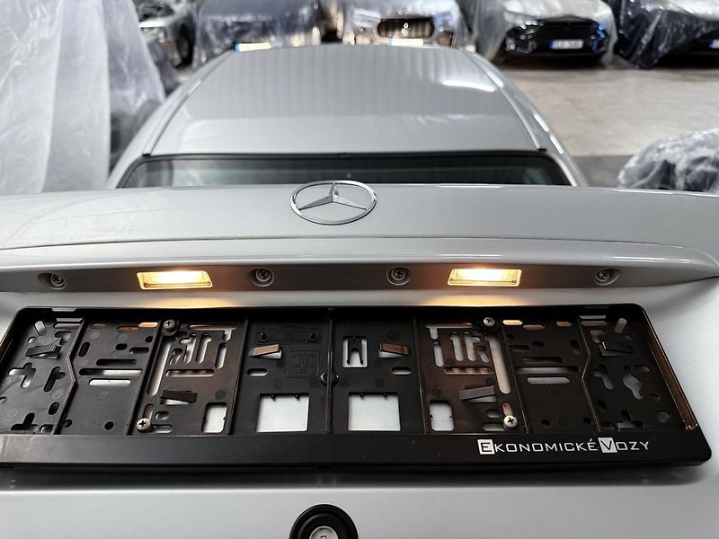 Mercedes-Benz Třídy E (1997) 200i,kompressor,Elegance - fotka 18 z 31