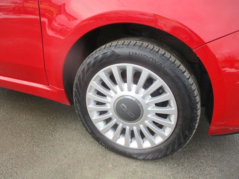 Fiat 500 1.2i LOUNGE L+Z PNEU*SERVIS* - fotka 24 z 43