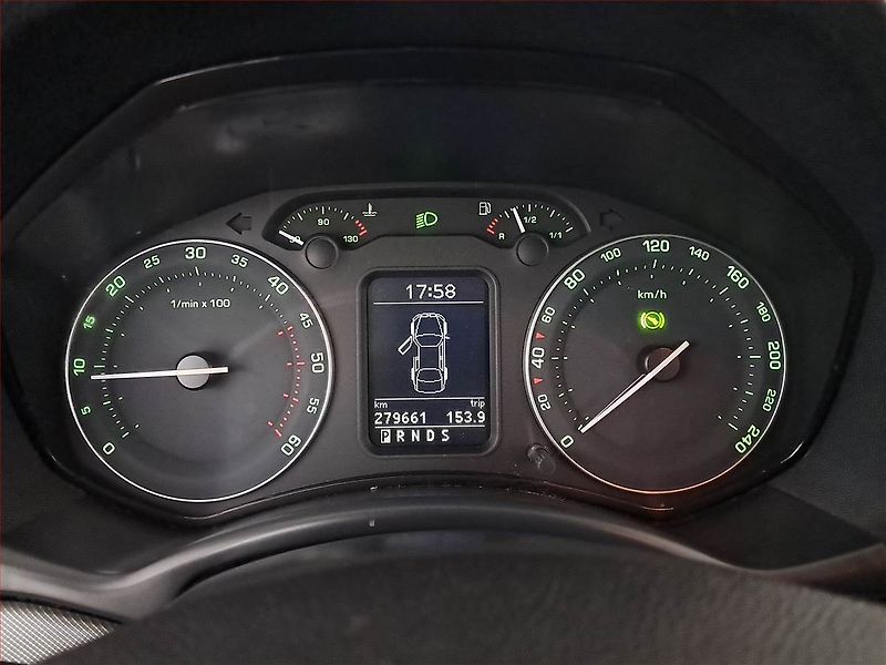 Škoda Octavia (2008) 2.0 TDI, Automat, po STK - fotka 11 z 18