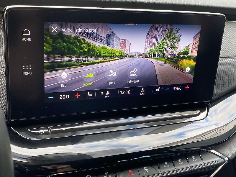 Škoda Octavia (2021) Combi 1.5 TGI G-TEC DSG Style+ - fotka 23 z 35