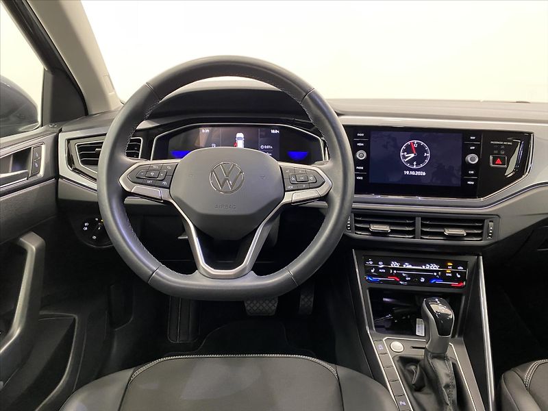 Volkswagen Taigo 1,0 TSI DSG 81 kW Style - fotka 10 z 27