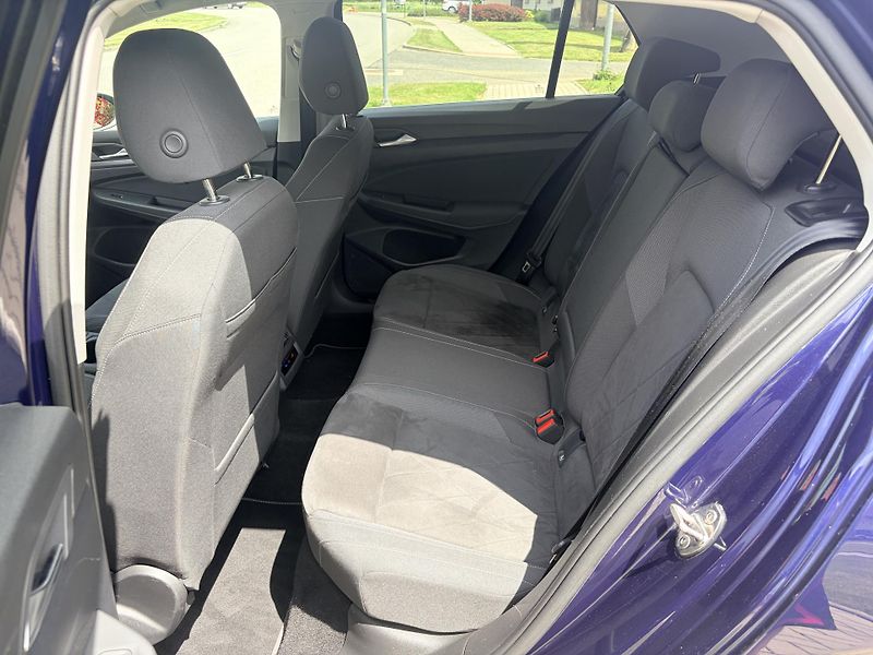 Volkswagen Golf 1.4TSI HYBRID VIRTUAL LED - fotka 42 z 50
