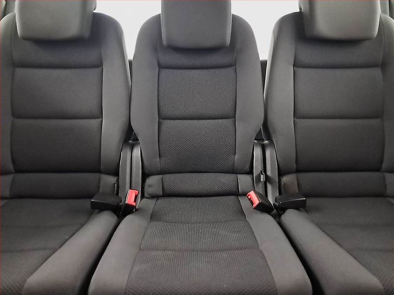 Volkswagen Touran (2012) 1.6 TDI, Tempomat - fotka 10 z 14