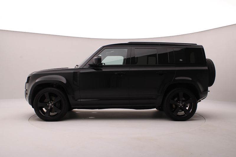 Land Rover Defender 110 P400 X-DYNAMIC REZERVACE - fotka 9 z 49