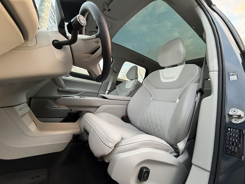 Volvo EX90 6MÍSTNÉ PLUS Single Motor RWD - fotka 10 z 19