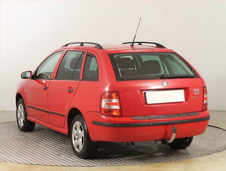 Škoda Fabia (2007) Elegance 1.4 TDI, nová STK - fotka 4 z 15