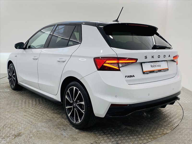 Škoda Fabia 1,0 TSI DSG 85kW Monte Carlo - fotka 22 z 25