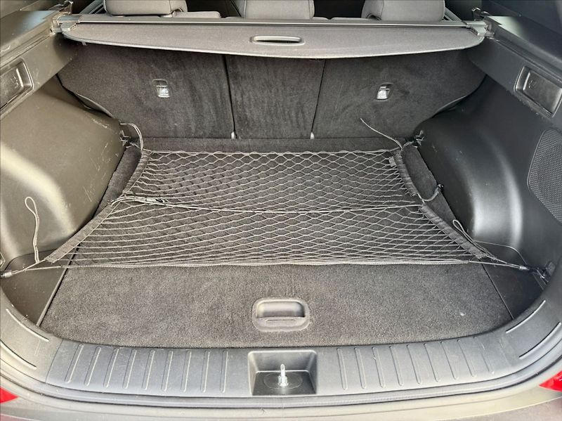 Hyundai Tucson 1,6 T-GDI STYLE 1.MAJITEL 4X4 - fotka 11 z 12