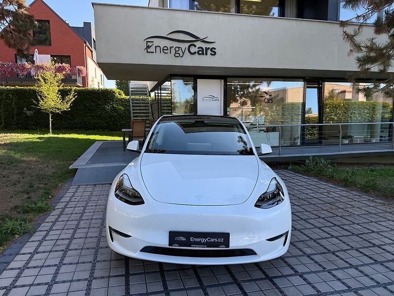 Tesla Model Y Long Range AWD záruka - fotka 2 z 40