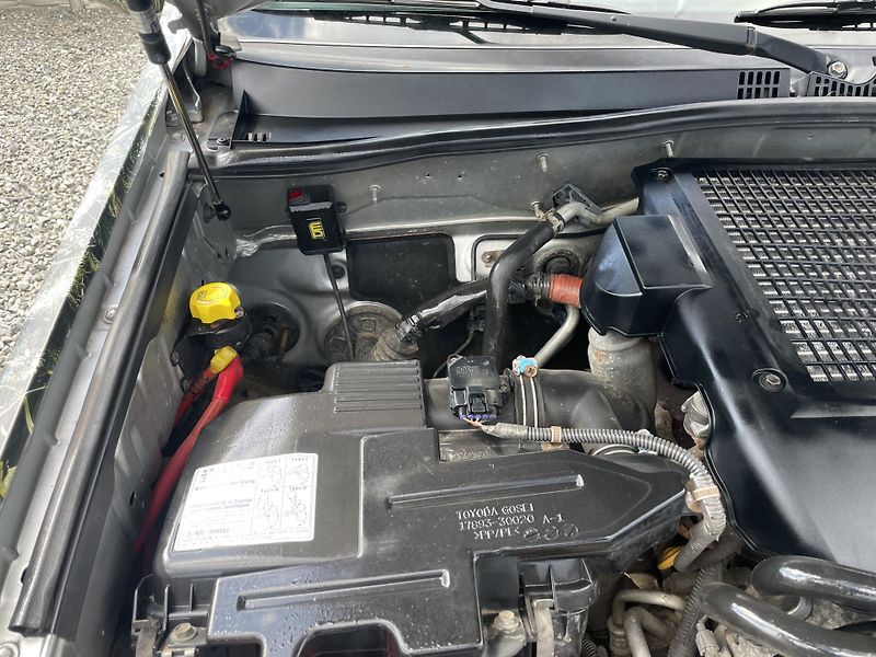 Toyota Land Cruiser 3.0TD 4x4 170PS AUT VÝBAVA !!! - fotka 81 z 180
