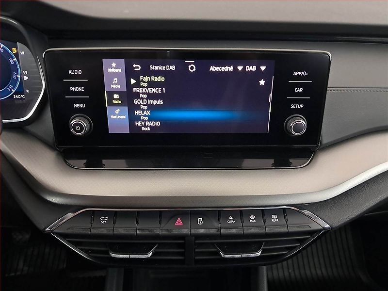 Škoda Octavia (2022) Ambition 2.0 TDI, ČR,1.maj - fotka 12 z 24