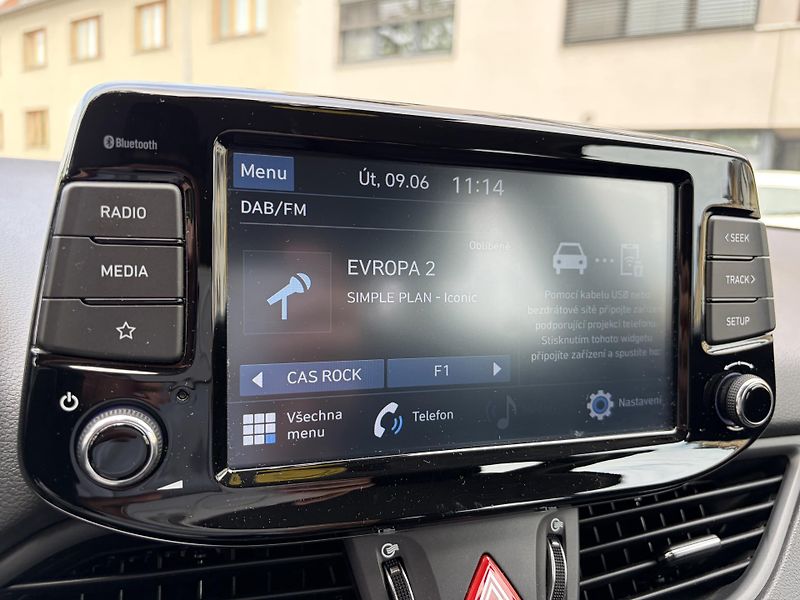 Hyundai i30 1.6 CRDi automat  - fotka 20 z 24