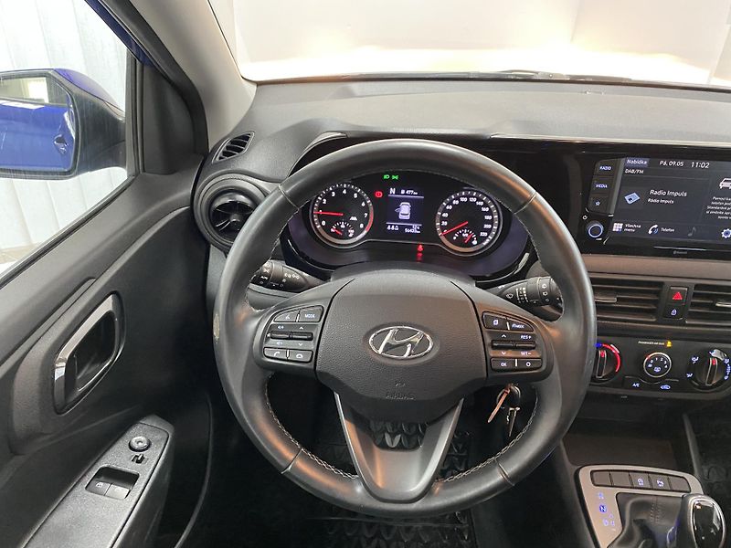 Hyundai i10 1.0 i AUTOMAT ČR REZERVACE  - fotka 20 z 26