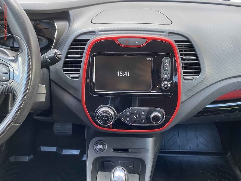 Renault Captur (2014) 1.2 TCe, ČR, Helly Hansen - fotka 12 z 16
