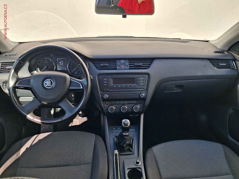 Škoda Octavia (2014) 1.2 TSi, Active, +kola - fotka 8 z 17