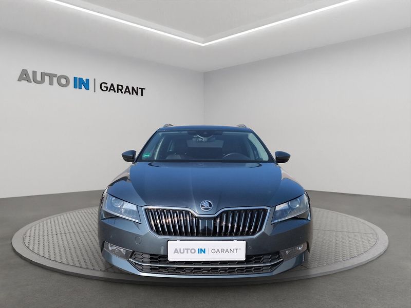 Škoda Superb (2017) Style GreenLine 1.6 TDi 88kW, - fotka 2 z 30