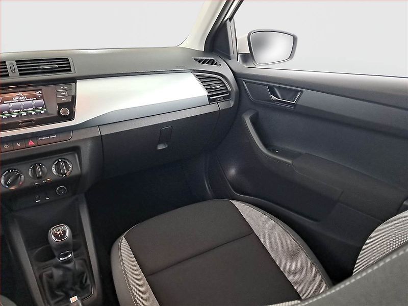 Škoda Fabia (2016) 1.4 TDI, Tempomat - fotka 8 z 17