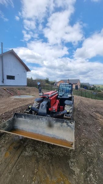 Manitou (2022) 1335 EASY 75D ST5 S1 - fotka 4 z 23