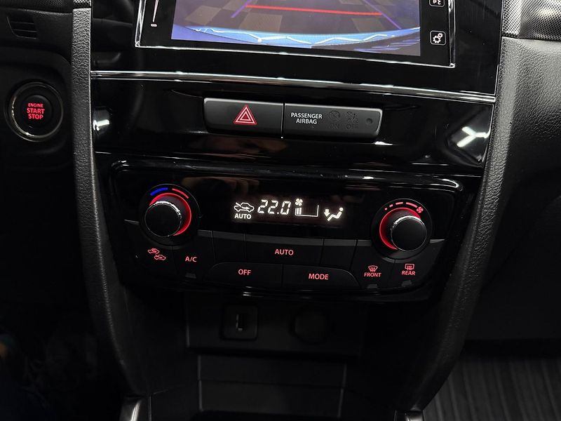 Suzuki Vitara (2023) 1.4 BoosterJet Mildhybrid Prem - fotka 23 z 29