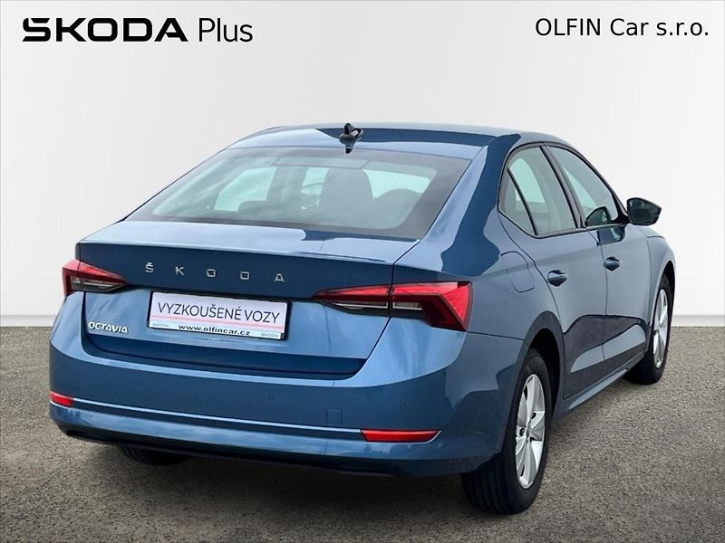 Škoda Octavia 1,5 TSi 110kW ACTIVE PLUS  IV. - fotka 2 z 23
