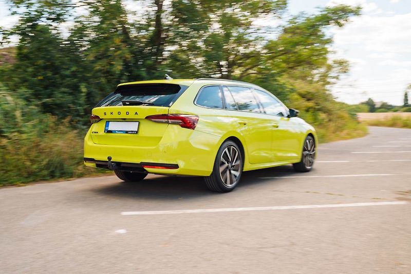 Škoda Octavia (2025) 2.0 TDI, Sportline - fotka 31 z 31