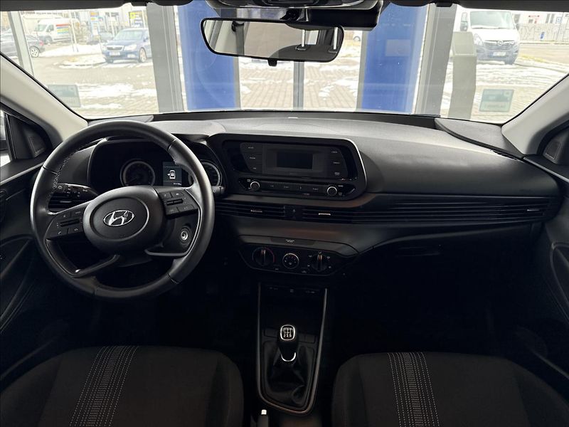 Hyundai Bayon 1,2   61kW,SERVISKA,ČR,1.MAJIT - fotka 8 z 22