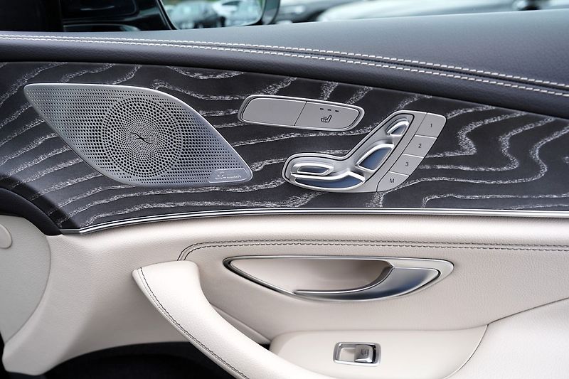 Mercedes-Benz CLS 450 AMG 4Matic/370 PS/Led - fotka 21 z 47