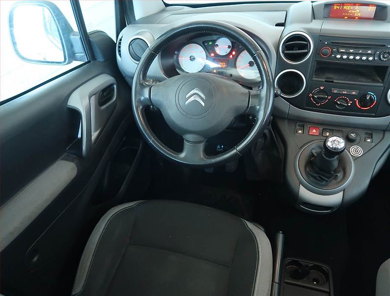 Citroën Berlingo (2015) Feel 1.6 VTi, 5Míst, ČR - fotka 7 z 14