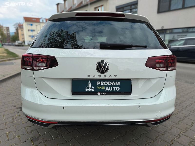 Volkswagen Passat 1.5TSi 110kW DSG ČR - fotka 5 z 28