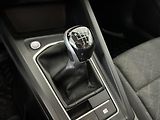 Volkswagen Golf 1,5   TSI,96kW,SERVISKA,LIFE - náhled 21