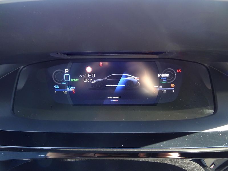 Peugeot 408 (2026) GT Plug-in HYBRID 240k e-DCS7 - fotka 36 z 55