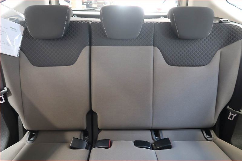 Ford Tourneo Courier (2018) Trend 1.0 EcoBoost, 5Míst, ČR - fotka 10 z 16