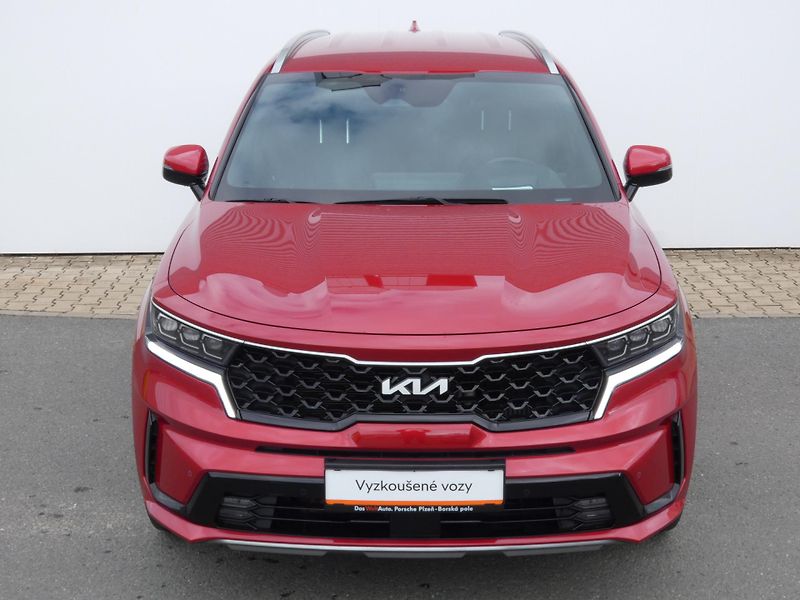 Kia Sorento (2023) Exclusive 2,2 CRDi 4x4 - fotka 13 z 30
