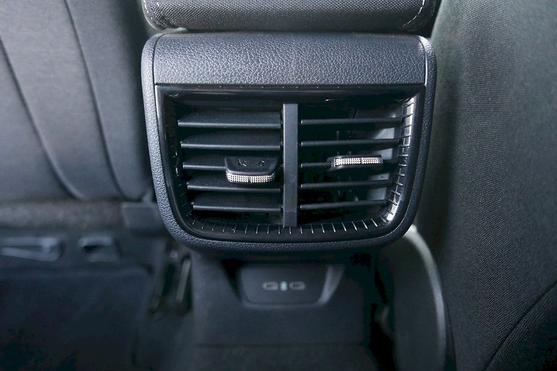 Škoda Fabia (2024) 1.0 TSI 70 kW M5° Top Selectio - fotka 30 z 35