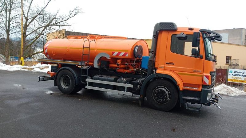 Mercedes-Benz Axor (2010) 1829 Kropička - fotka 10 z 16