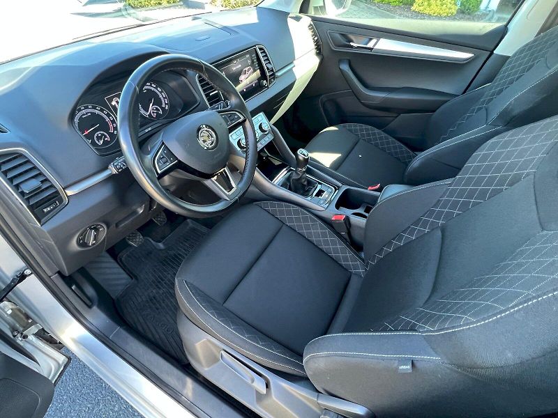 Škoda Karoq (2019) Ambition 1.6TDi 85kW 6°manuáln - fotka 10 z 30