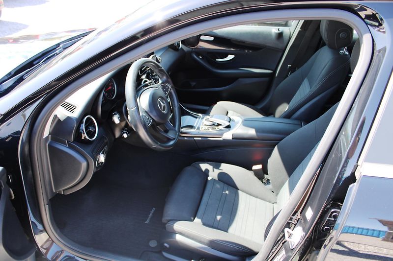 Mercedes-Benz Třídy C (2016) C220CDI NAVI LED TEMPOMAT ALU - fotka 9 z 16