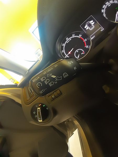 Škoda Rapid 1.0 i 81KW DIGIKLIMA NAVI DSG  - fotka 20 z 26