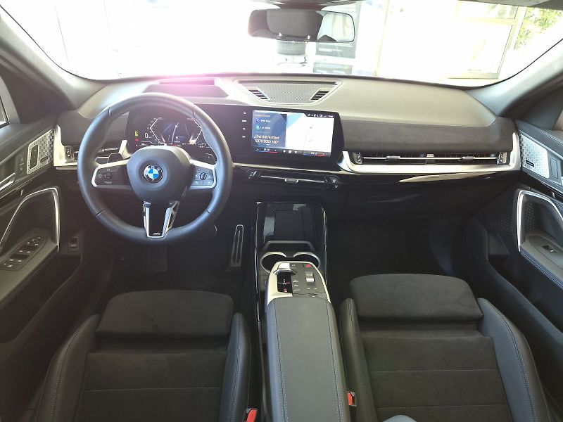 BMW X2 xDrive 20d - fotka 15 z 22