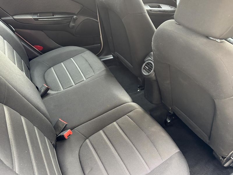 Fiat Bravo (2010) 1.4t jet 88kw CZ původ - fotka 11 z 17