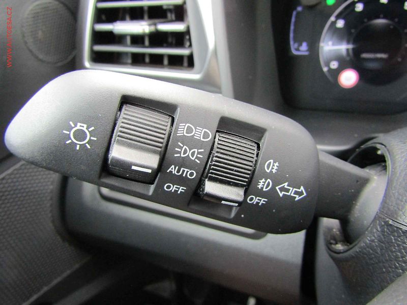 SsangYong Tivoli (2024) 1.5 T-GDi, ČR, STK12/28 - fotka 18 z 20
