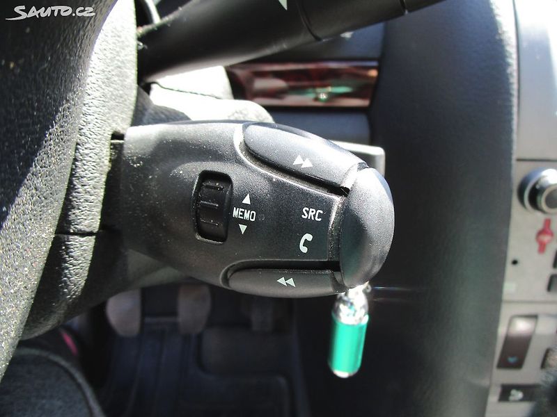 Peugeot 407 2,0HDI -100KW - NOVÁ STK - fotka 16 z 21