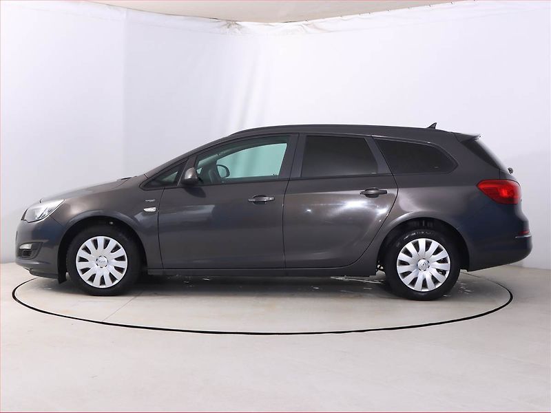 Opel Astra (2014) 1.7 CDTI, Serv.kniha, Tempomat - fotka 3 z 16