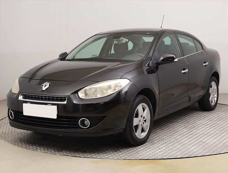 Renault Fluence (2011) 1.6 16V, nová STK - fotka 2 z 18