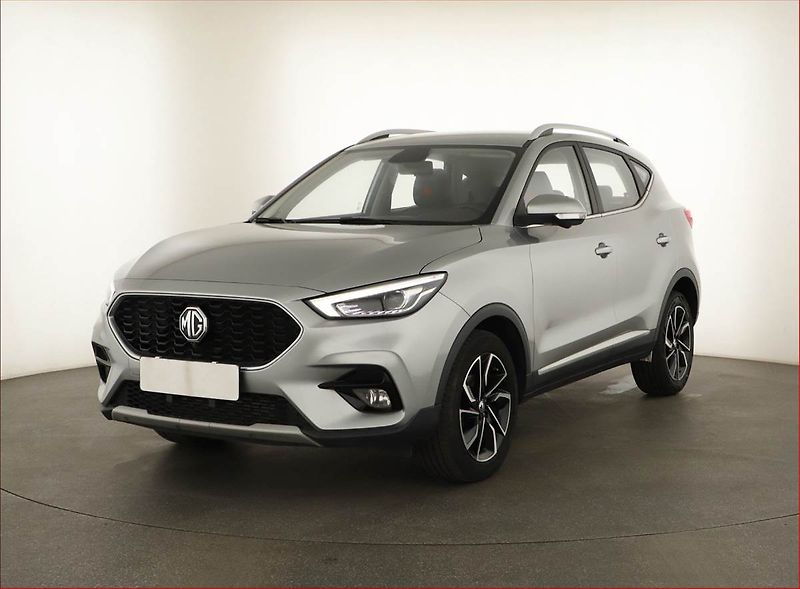 MG ZS (2023) Luxury 1.0 Turbo, Automat - fotka 2 z 20