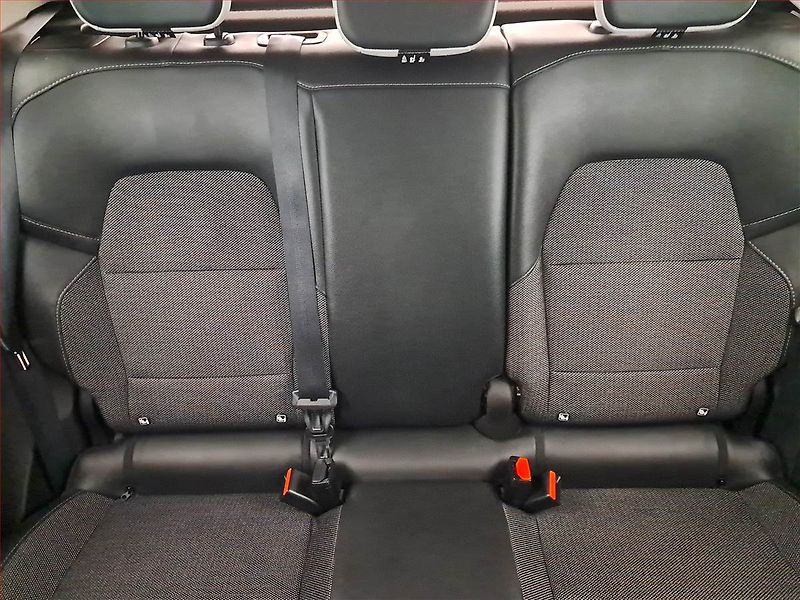 Renault Captur (2021) Intens E-Tech Plug-in, Automat - fotka 10 z 23