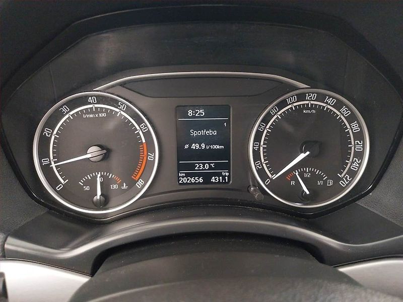 Škoda Octavia (2010) RS 2.0 TSI, Xenony, Tempomat - fotka 11 z 20
