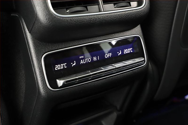 Mercedes-Benz GLS (2025) 450 d 4MATIC, AMG, DPH - fotka 9 z 20